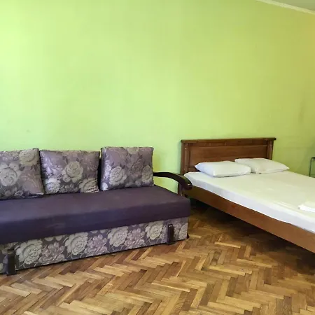 公寓 Svobody, Near The Opera